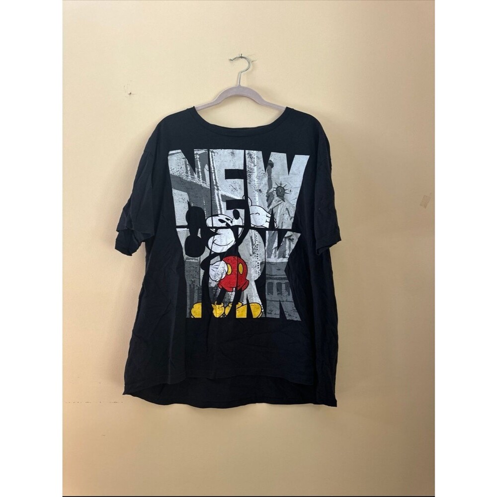 Disney store Mickey Mouse NYC Shirt